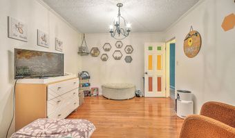 22643 Twin Oaks Rd, Abingdon, VA 24211