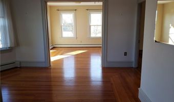 40 E Barrows St 2, Cumberland, RI 02864