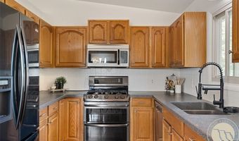 890 Calico Ave, Billings, MT 59105