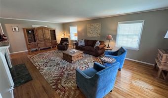 1525 Hillcrest Dr, Bartlesville, OK 74003