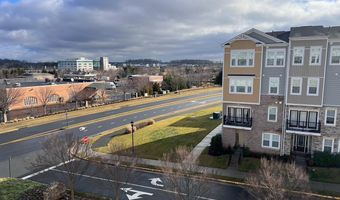 24485 AMHERST FOREST Ter, Aldie, VA 20105