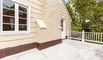 4320 LORCOM Ln, Arlington, VA 22207
