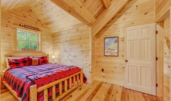 92 Joyce Dr, Carroll, NH 03595