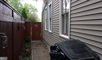 139 N 11TH St, Allentown, PA 18102