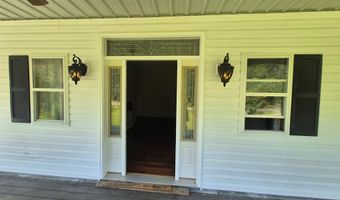 7041 Hancock Dr, Bay St. Louis, MS 39520