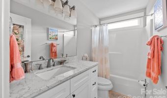 7 Veranda Trl, Asheville, NC 28803