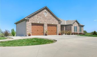 15006 Leavenworth Rd, Basehor, KS 66007