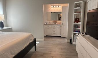 2902 W STRAFORD Dr, Chandler, AZ 85224