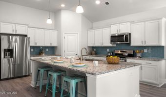 1302 Woodhouse Dr NW, Ash, NC 28420