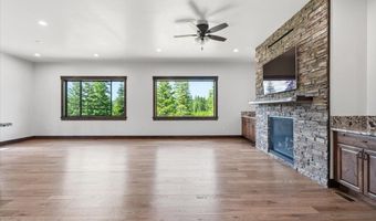 216 Mara Mdws, Athol, ID 83801
