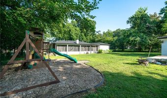 908 N 5th Ter, Barling, AR 72923