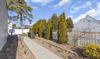 1400 Mizzen Ave, Beachwood, NJ 08722
