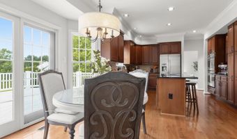 16 FARM RIDGE Ct, Baldwin, MD 21013