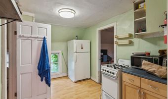 317 N Winooski Ave, Burlington, VT 05401