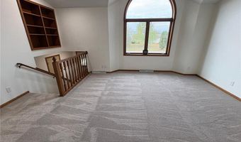 408 4th St NW, Avon, MN 56310