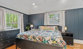 1933 Thurmond Pl, Charlotte, NC 28205