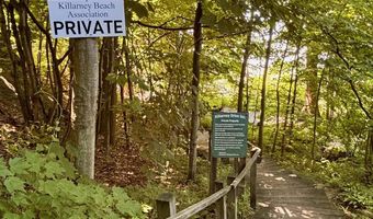 106 Killarney Dr, Burlington, VT 05408