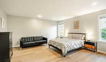 206 BOLTON Ct, Ambler, PA 19002