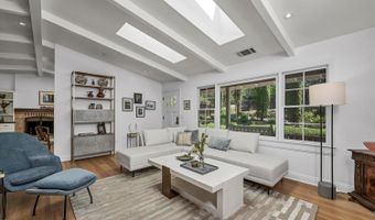 1065 Summit Lake Dr, Angwin, CA 94508