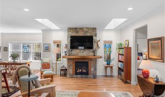 40 Lloyd Bowen Ct, Glocester, RI 02814