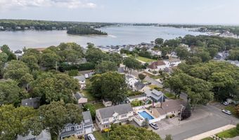 305 Barbara Dr, Point Pleasant, NJ 08742