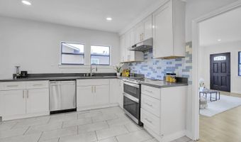 127 Maitland Dr, Alameda, CA 94502