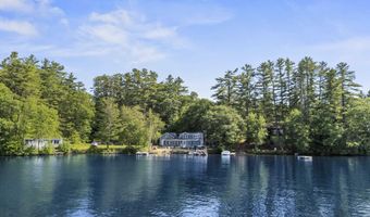 42 Brewster Rd, Barnstead, NH 03225