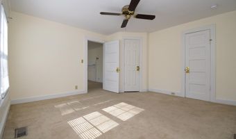 3947 Rountree Rd, Ayden, NC 28513