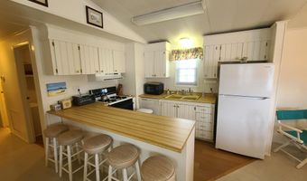 308 W Bogue Blvd, Atlantic Beach, NC 28512