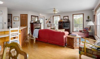 9740 Sergeant Holden Ln, Athens, AL 35614