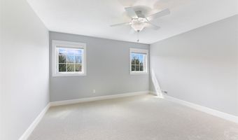 238 Westview Dr, Aurora, OH 44202