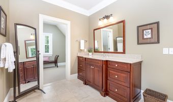 273 Northington Dr, Avon, CT 06001