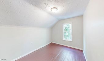 166 Chittenden St, Akron, OH 44306