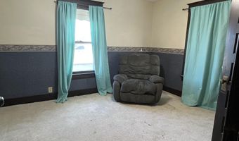 11 5th Ave W, Albia, IA 52531