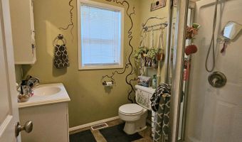 1157 E Dade 186, Ash Grove, MO 65604