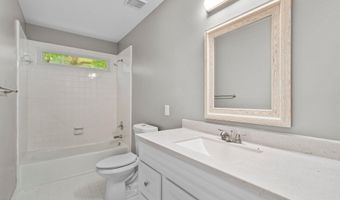 1008 W Sterlington Pl, Apex, NC 27502