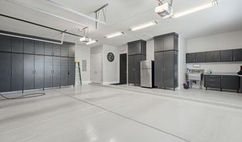 525 W HARMONY Pl, Chandler, AZ 85248