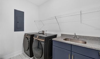 375 NIBLICK Way, Orlando, FL 32804