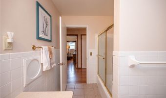 1774 Laurie Dr, Austintown, OH 44511