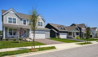 1011 Heimat Haus Dr, Grove City, OH 43123