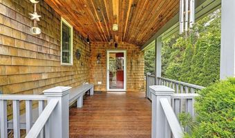 15 S Of Commons Rd, Little Compton, RI 02837