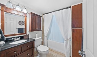 111 KAHULUI BEACH Rd D306, Kahului, HI 96732