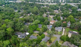 905 Goebel Ave, Savannah, GA 31404
