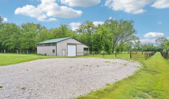 42280 N Center St, Antioch, IL 60002