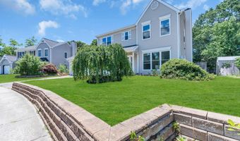 5 Buxton Ct, Barnegat, NJ 08005