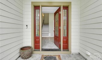 12 Amberwood Cir, Savannah, GA 31405