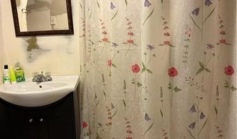 15 Villa Ave, Cranston, RI 02905