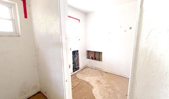 419 S 10TH St, Belen, NM 87002