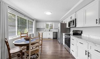 1201 Elm Cir, Albertville, AL 35950