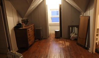 312 W PINE St, Audubon, NJ 08106